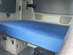 NN027404 - 2022 International LT625: Sleeper Interior