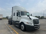 NN027404 - 2022 International LT625: Picture, Right Front Corner