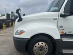 NN027404 - 2022 International LT625: Truck Paint and Body Damage