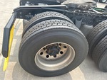 NN027404 - 2022 International LT625: Right Rear Drive Tires