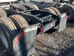 NN399371 - 2022 International LT625: Mud Flaps