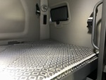 NN399371 - 2022 International LT625: Sleeper Interior