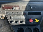 LN564074 - 2020 International LT625: Brake Control