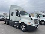 NN095147 - 2022 International LT625: Picture, Right Front Corner