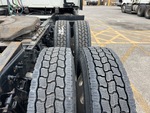 NN095147 - 2022 International LT625: Right Rear Drive Tires