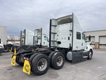 NN095147 - 2022 International LT625: Picture, Right Rear Corner