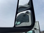 MN367853 - 2021 International LT625: Mirrors