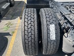NN617287 - 2022 International LT625: Left Center Drive Tires