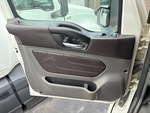 NN408560 - 2022 International LT625: Cab Doors