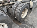 NN408560 - 2022 International LT625: Right Front Drive Tires