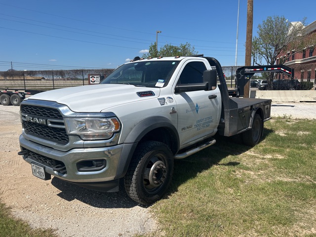 2020 Ram 5500 4x4 Flatbed Truck