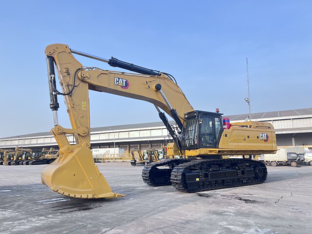 2022 Cat 395 Tracked Excavator