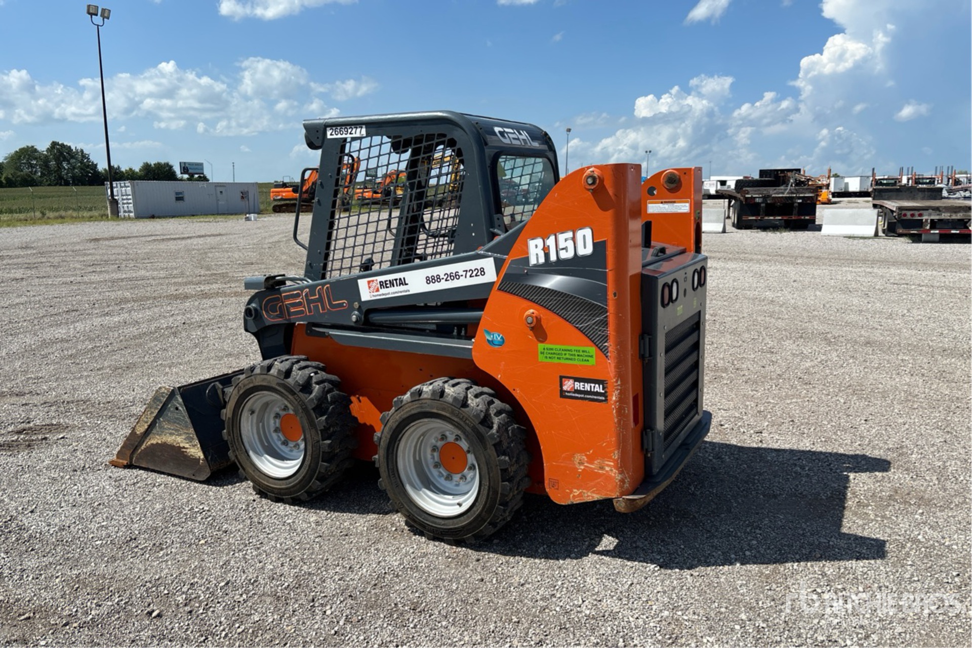 General Appearance with Picture, Left Rear Corner