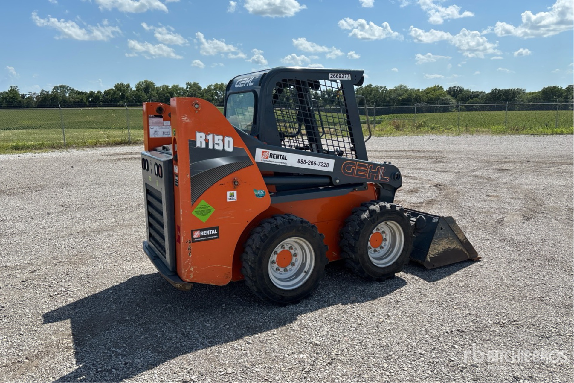 General Appearance with Picture, Right Rear Corner