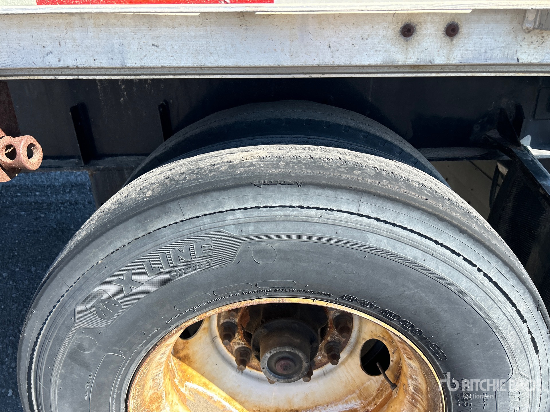 2016 Load King 48 ft T/A Spread Axle