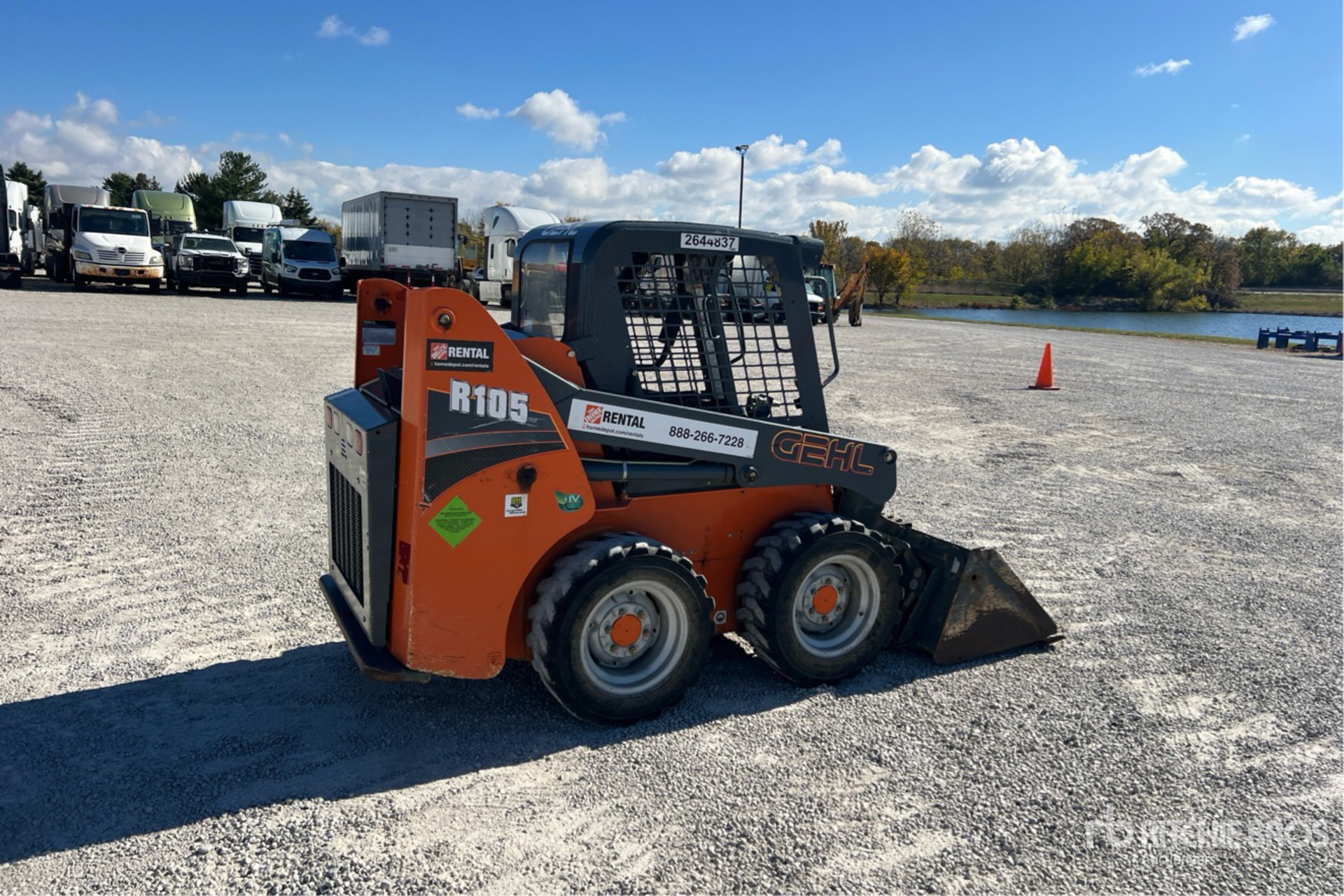 General Appearance with Picture, Right Rear Corner