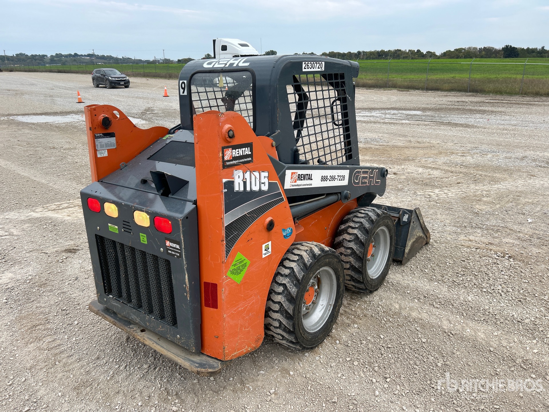 General Appearance with Picture, Right Rear Corner