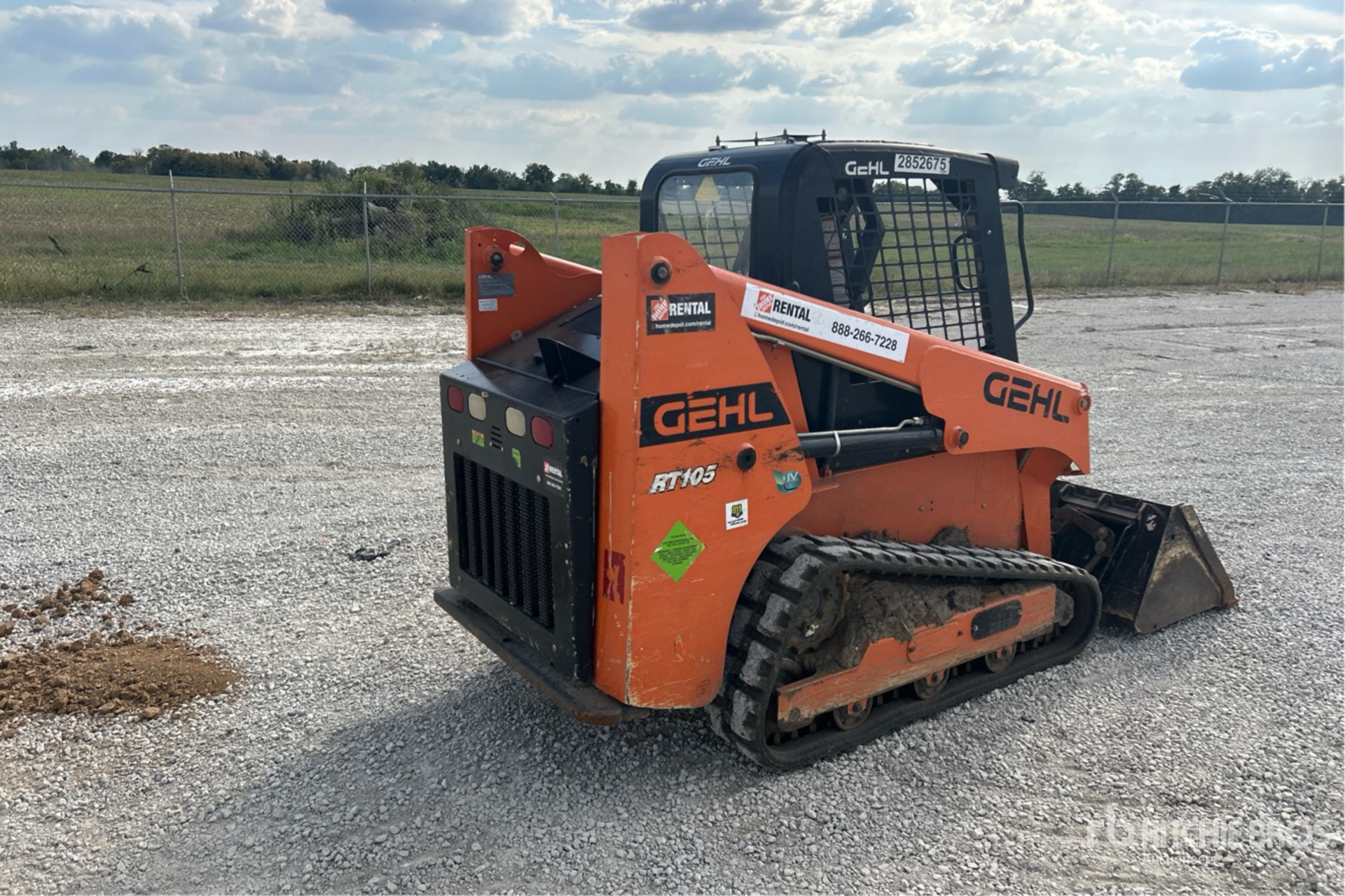 General Appearance with Picture, Right Rear Corner