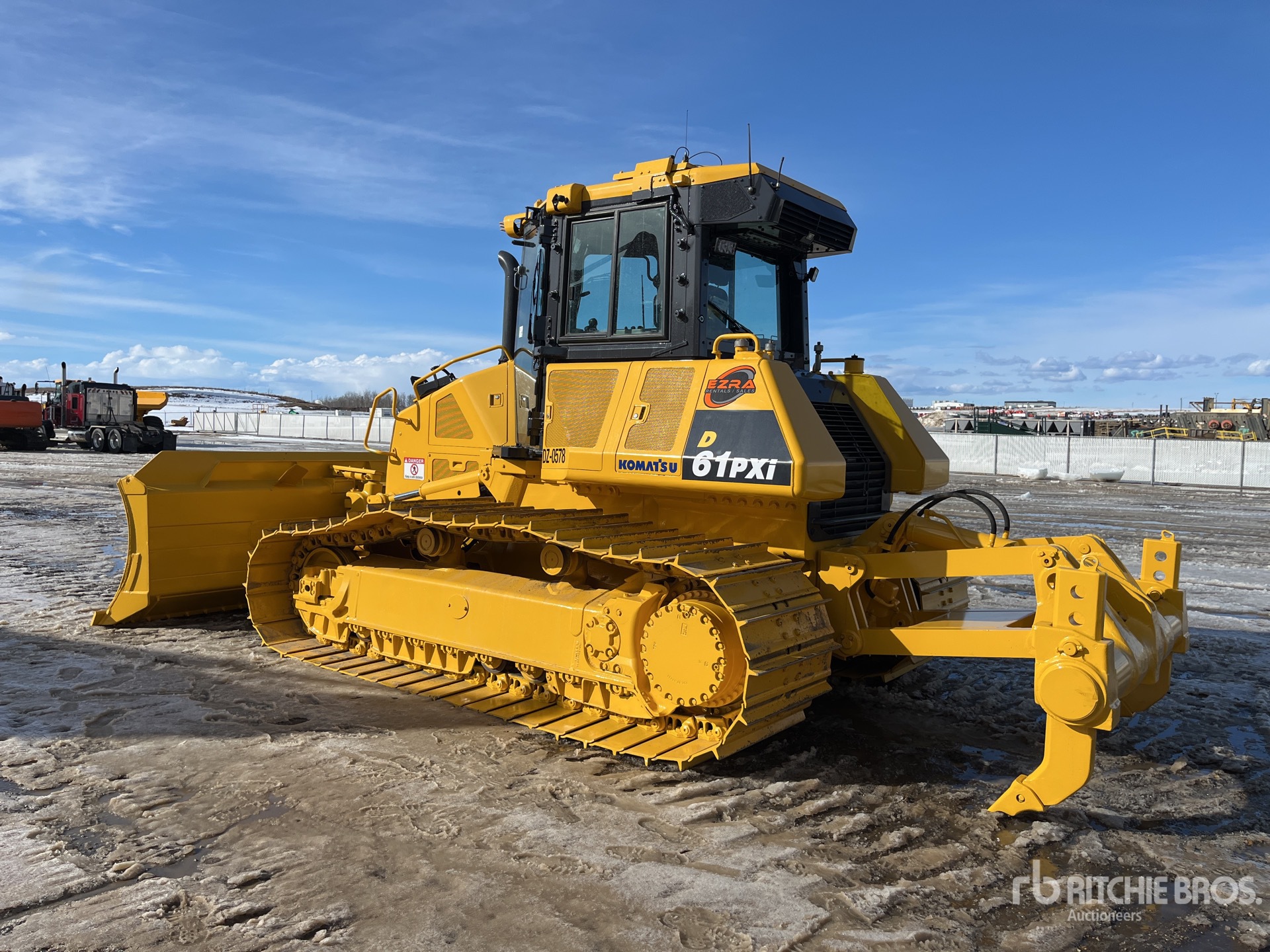 Aspect général with Image, coin arrière gauche