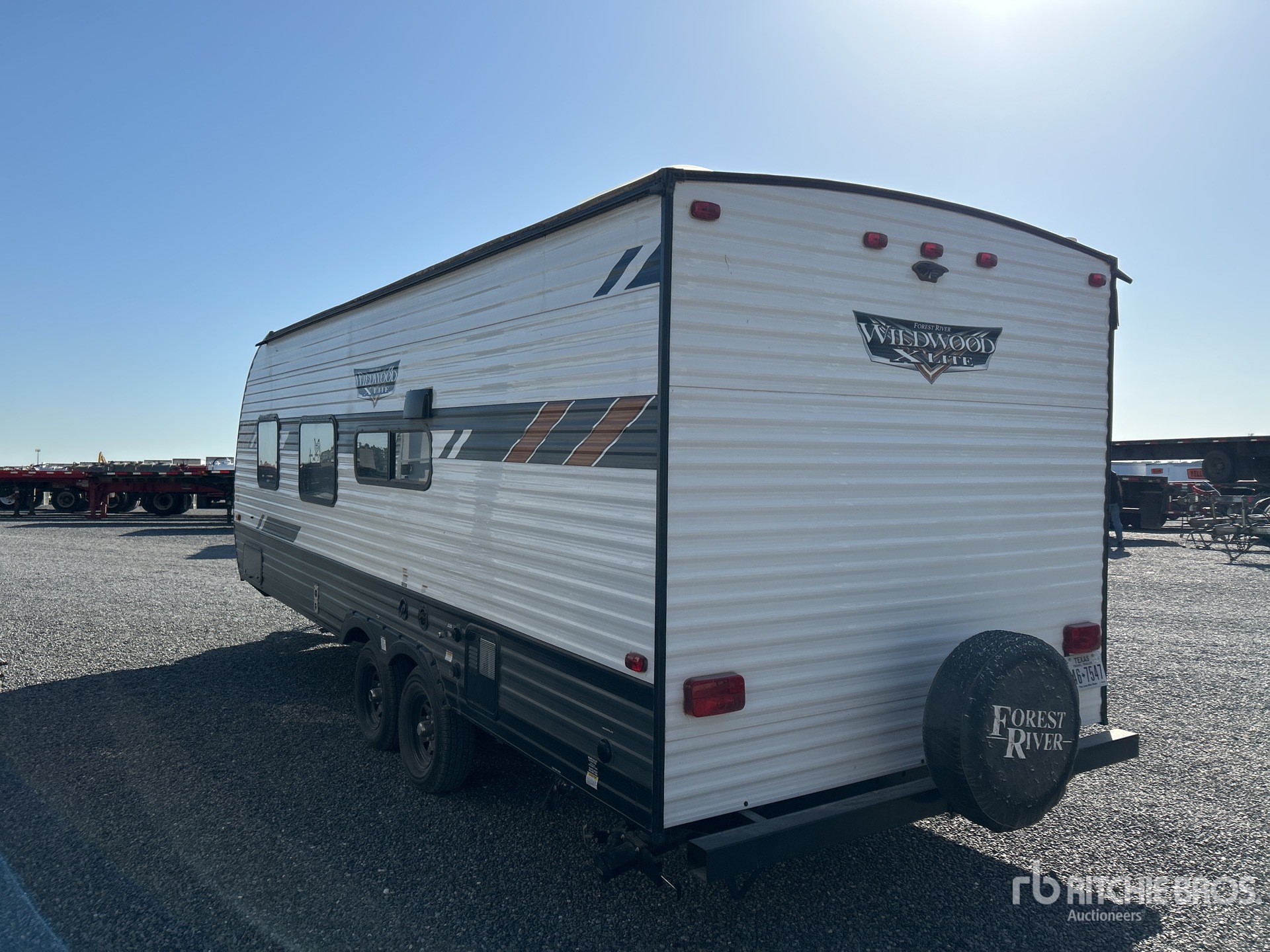 General Appearance with Imagen: esquina trasera izquierda