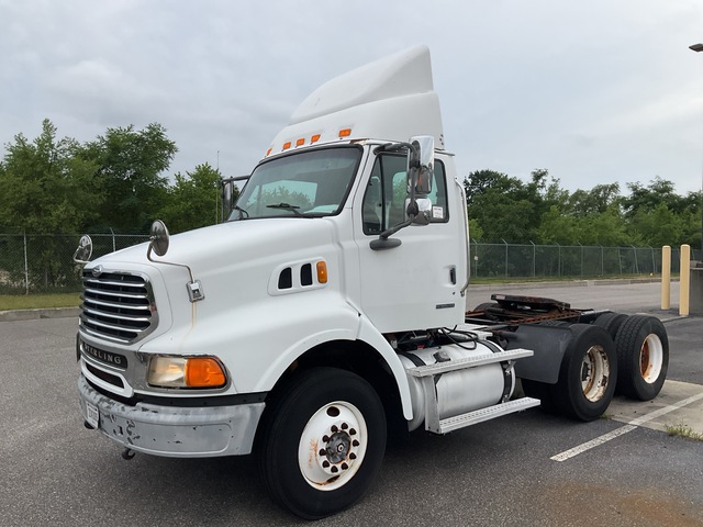 2005 Sterling AT9500 6x4 T/A Day Cab Truck Tractor