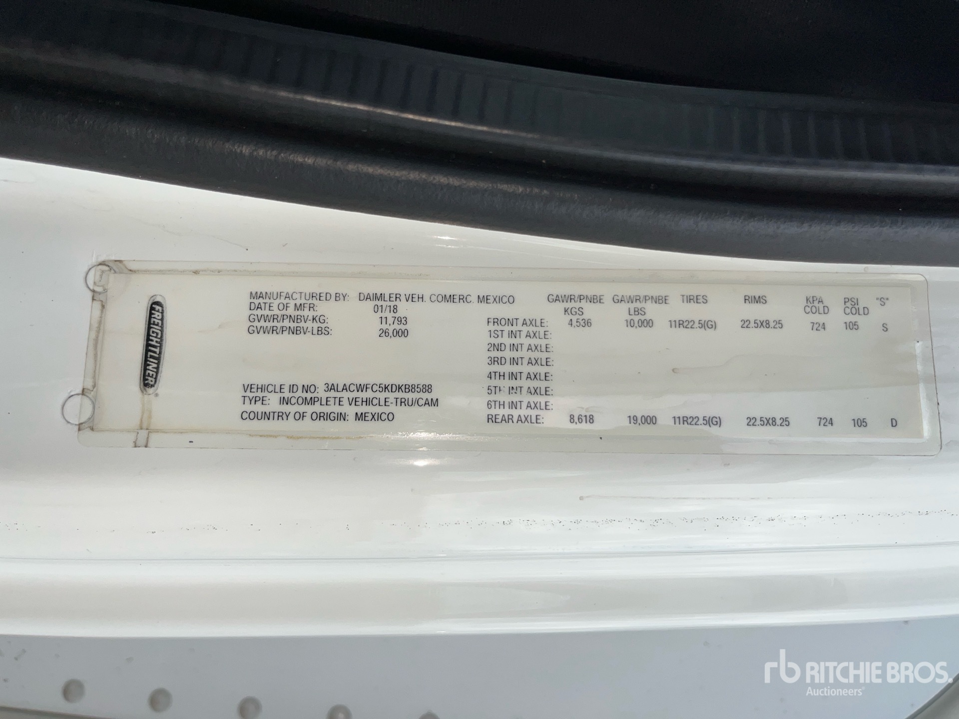 General Appearance with Serial Number / VIN