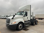 MN262999 - 2021 International LT625: Picture, Left Front Corner