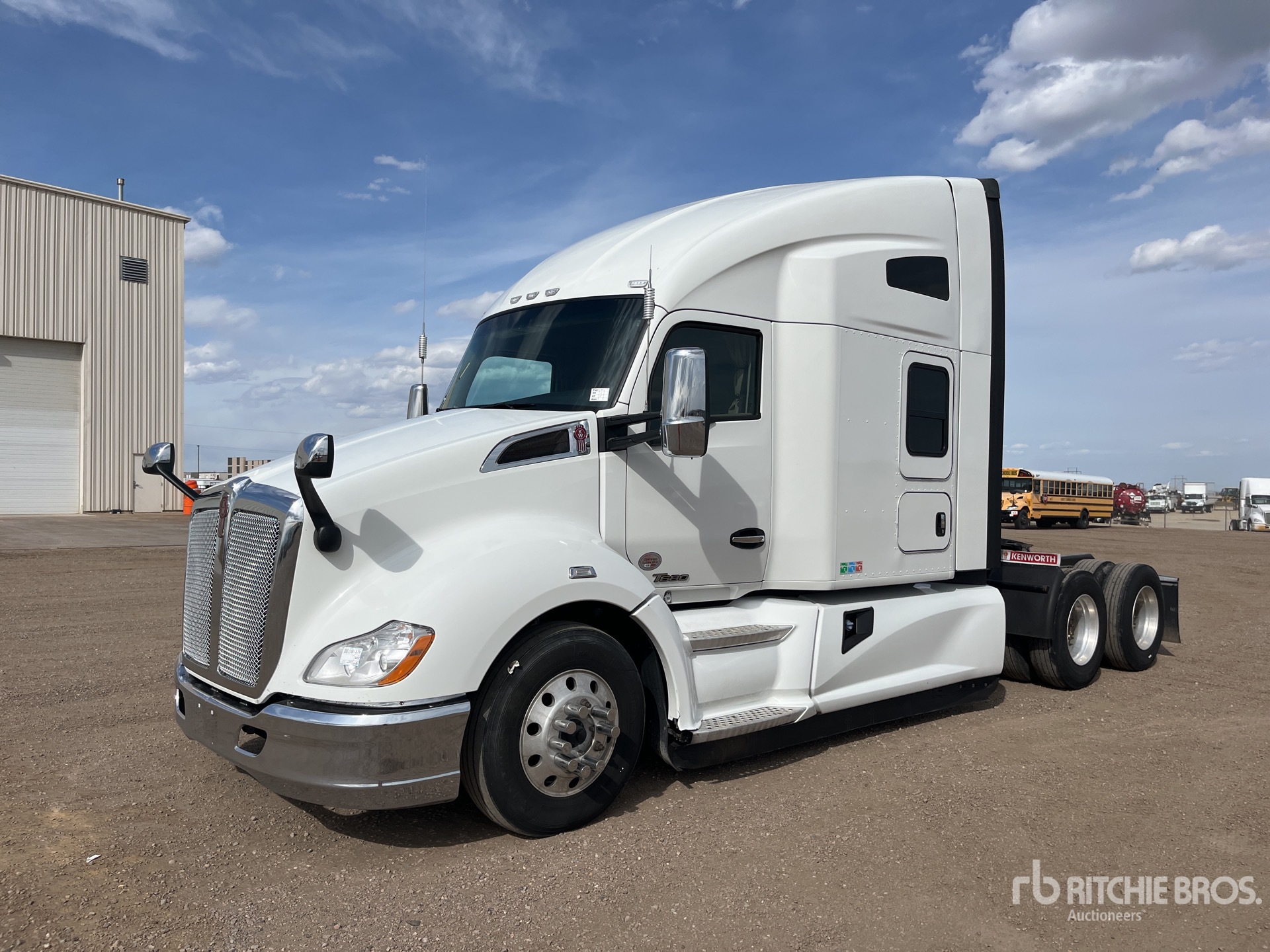 General Appearance with Featured Photo