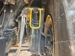 Chassis with Suspension Cylinders