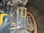Chassis with Suspension Cylinders