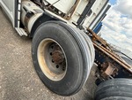 4 Underbody - Truck with 