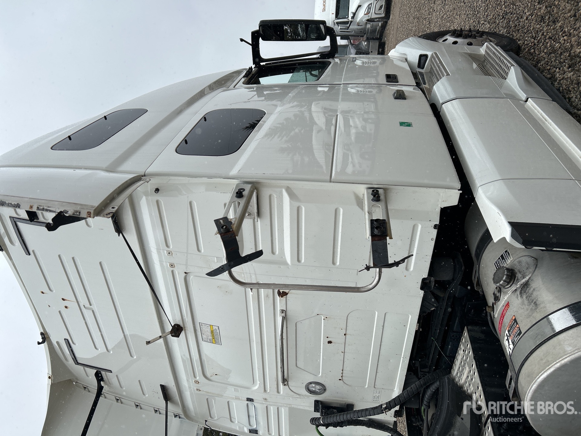 2019 Volvo VNL760