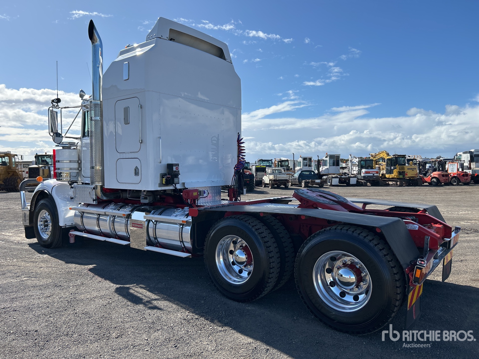 General Appearance with Picture, Right Rear Corner