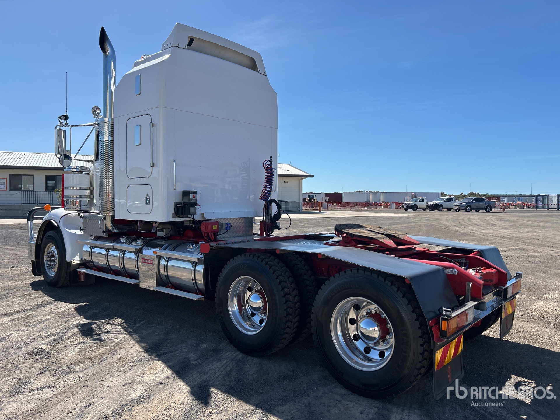 General Appearance with Picture, Right Rear Corner