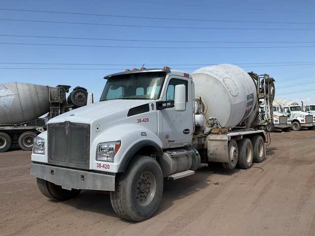 2018 Kenworth T880 10x4 Mixer Truck