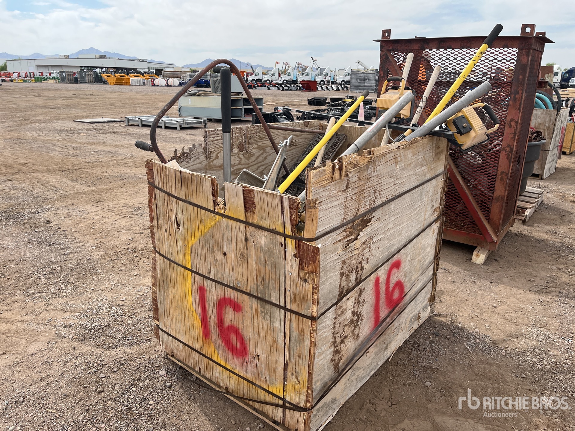 General Appearance with Image, coin avant gauche