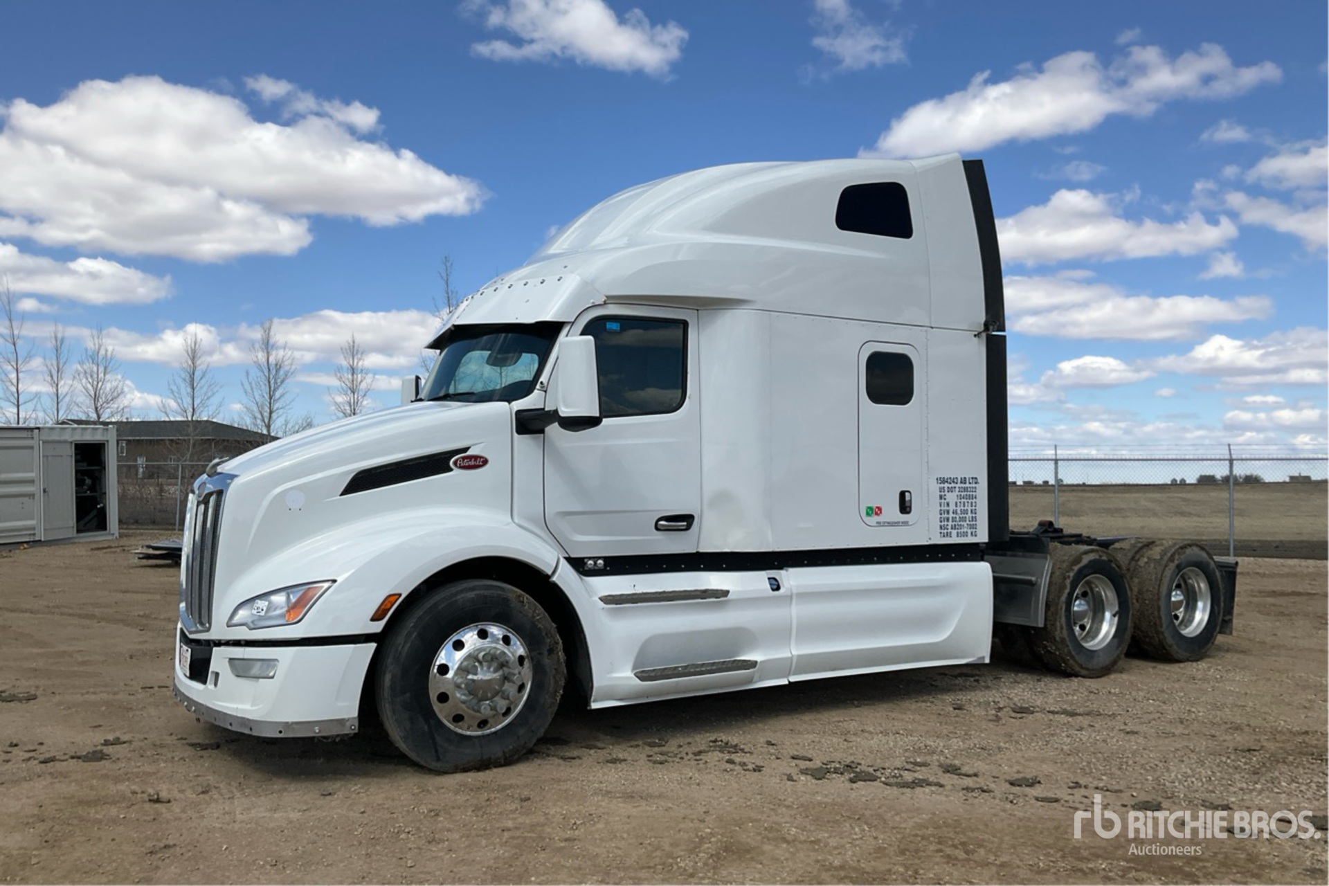 General Appearance with Picture, Left Front Corner