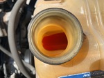JN526305 - 2018 International LT625: Coolant Reservoir