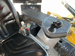 Cab with Seats/armrests