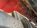 NN433202 - 2022 International LT625: Engine Oil Leaks