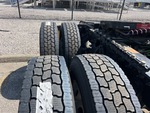 NN876576 - 2022 International LT625: Right Front Drive Tires