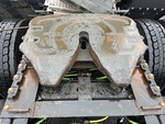 MN097123 - 2021 International LT625: Fifth Wheel