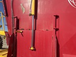 Hydraulics with Cylinder(s)