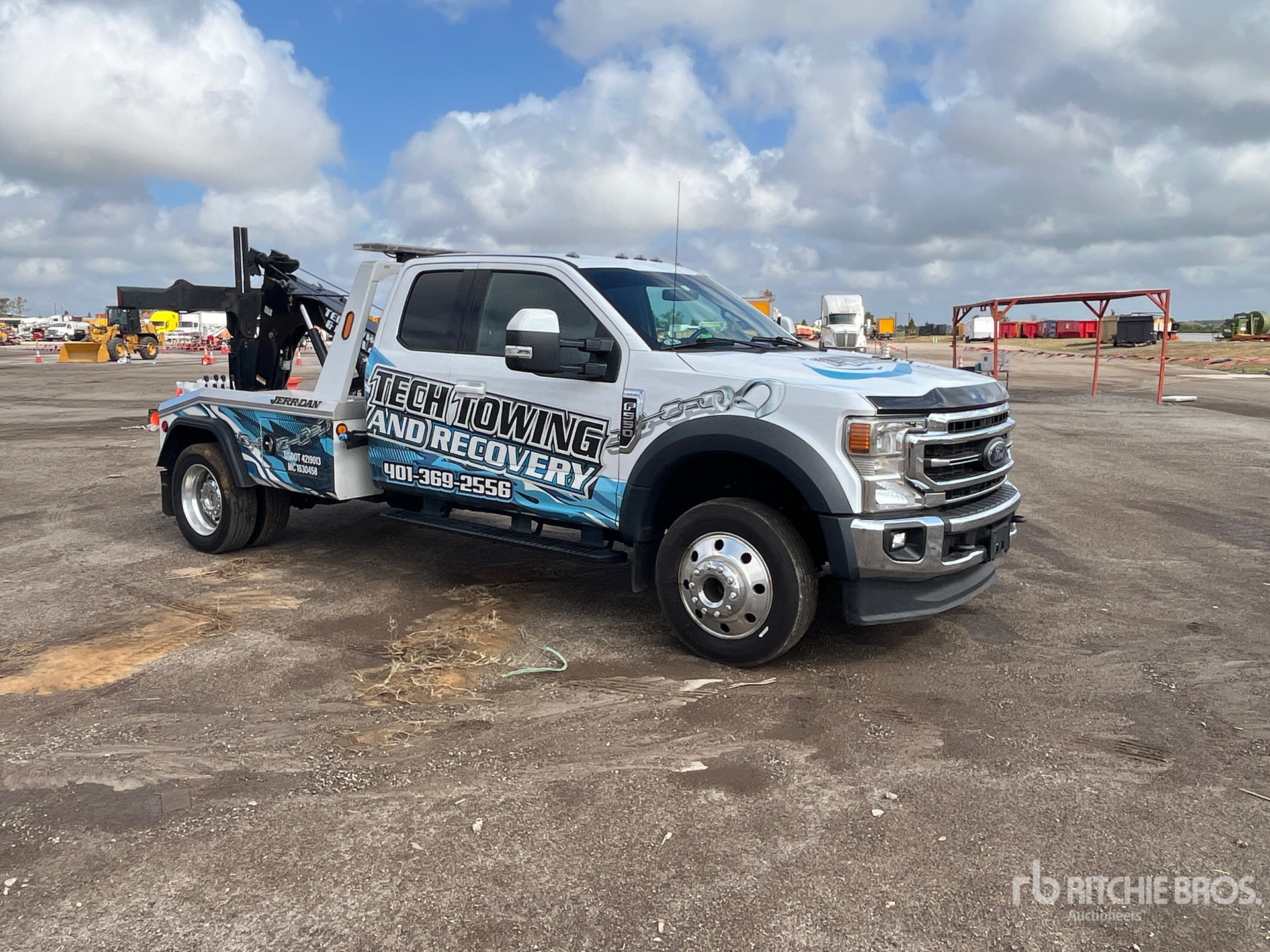 General Appearance with Picture, Right Front Corner