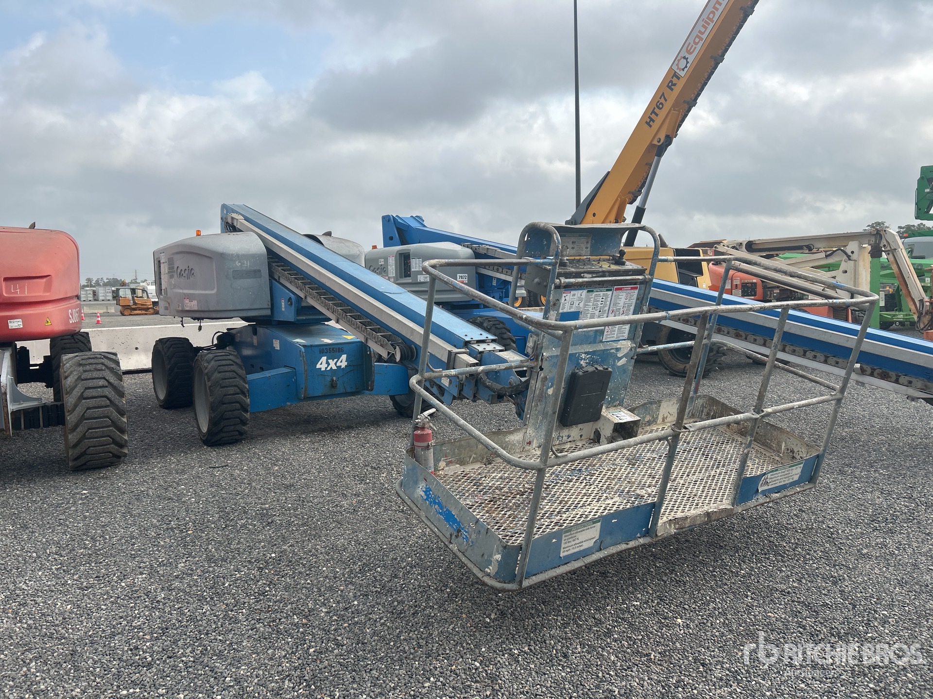 General Appearance with Imagen: esquina delantera derecha