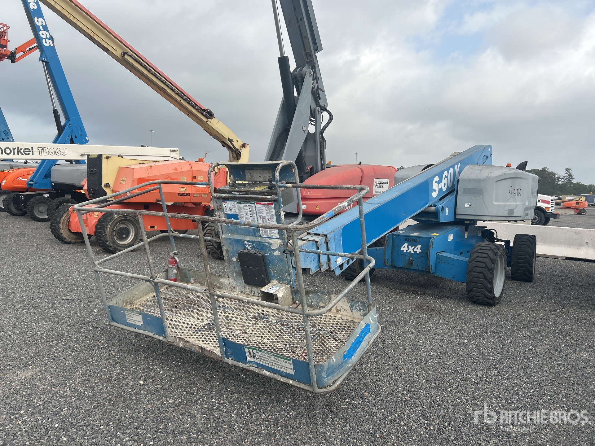 General Appearance with Imagen: esquina delantera izquierda