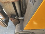 Hydraulics with Mast Tilt Cylinders