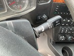 NN433574 - 2022 International LT625: Gear Selector