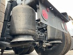 NN433574 - 2022 International LT625: Suspension Air Bags