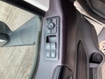 NN433574 - 2022 International LT625: Window Controls